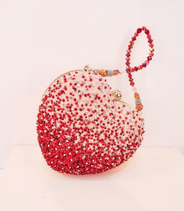 Amour clutch